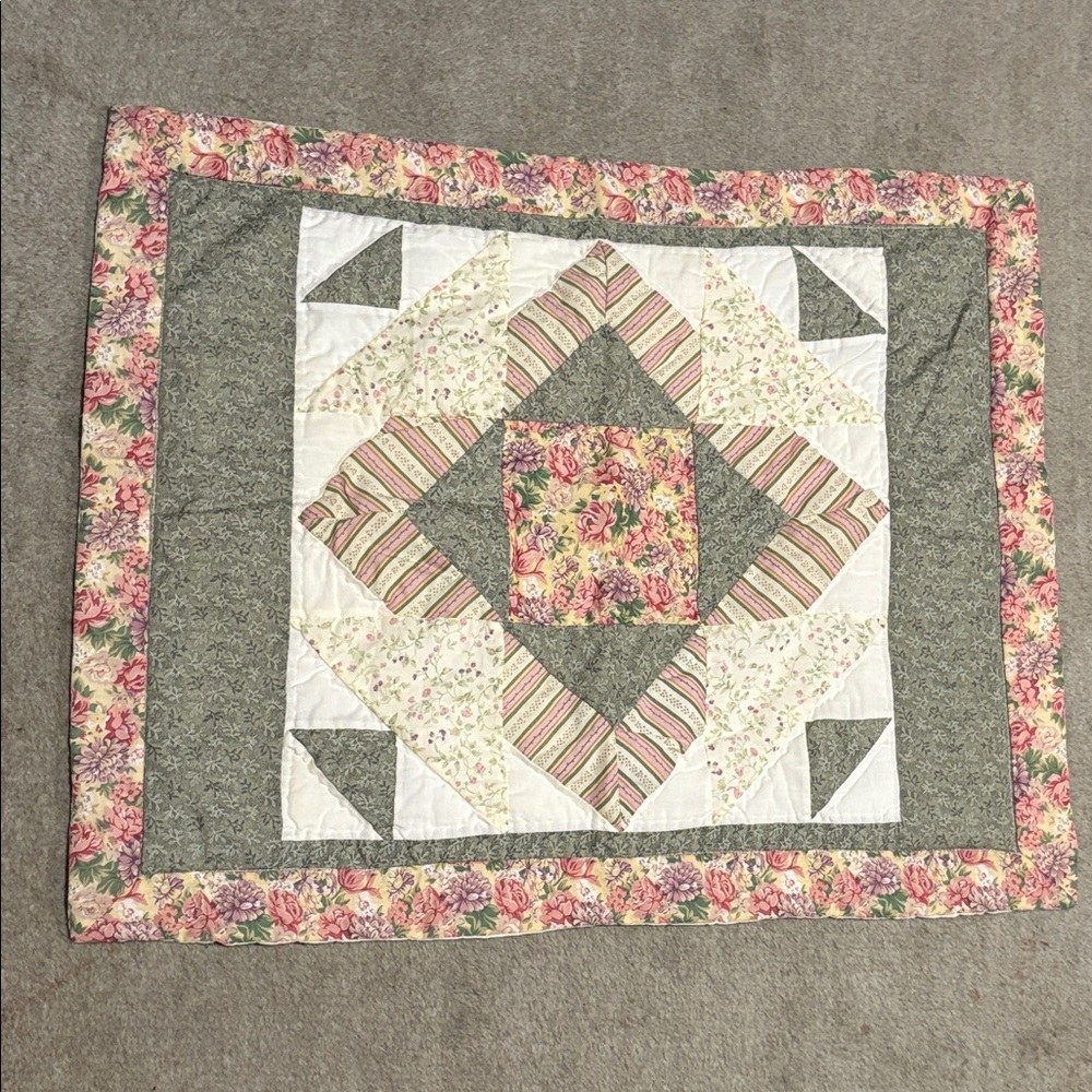 Quilted pillow case
